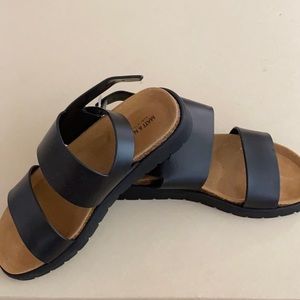Black Matt & Nat sandal-size 7